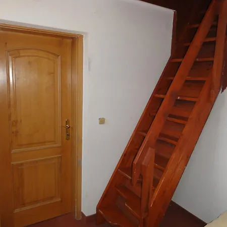 بيت ضيافة Pension Villa 3*